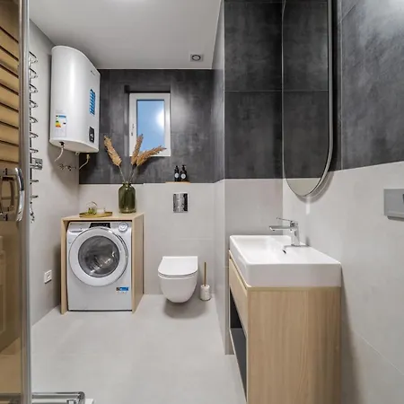 Inshiapartments On Kulisha Str *