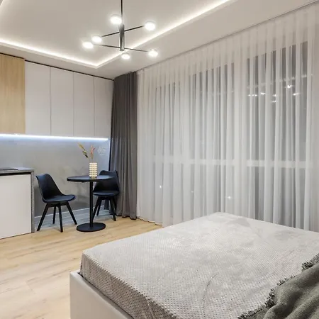 Inshiapartments On Kulisha Str 公寓 *