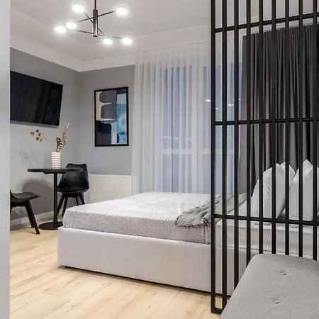 Apartment Inshiapartments On Kulisha Str