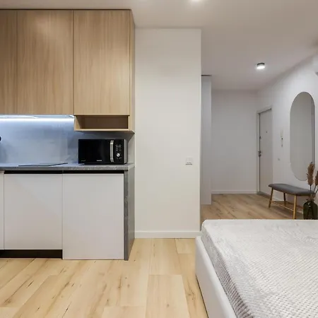 Inshiapartments On Kulisha Str Львів