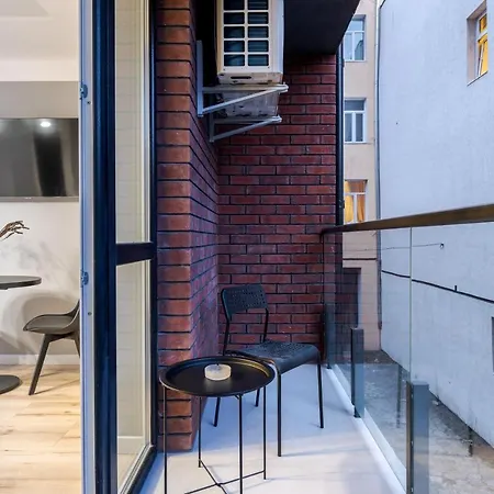 Inshiapartments On Kulisha Str *