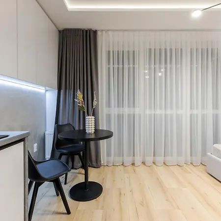 Inshiapartments On Kulisha Str *