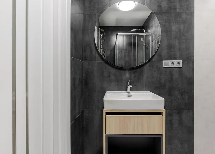 شقة Inshiapartments On Kulisha Str *