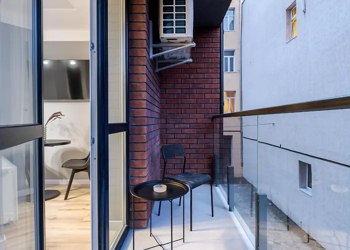 Inshiapartments On Kulisha Str *